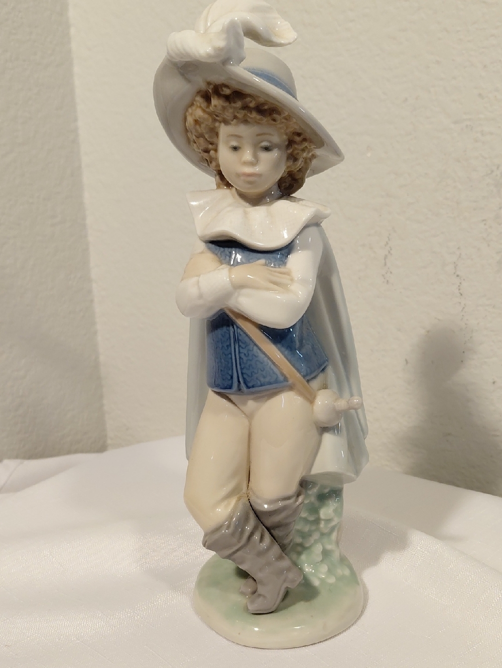 Lladro "The Good Swordsman"